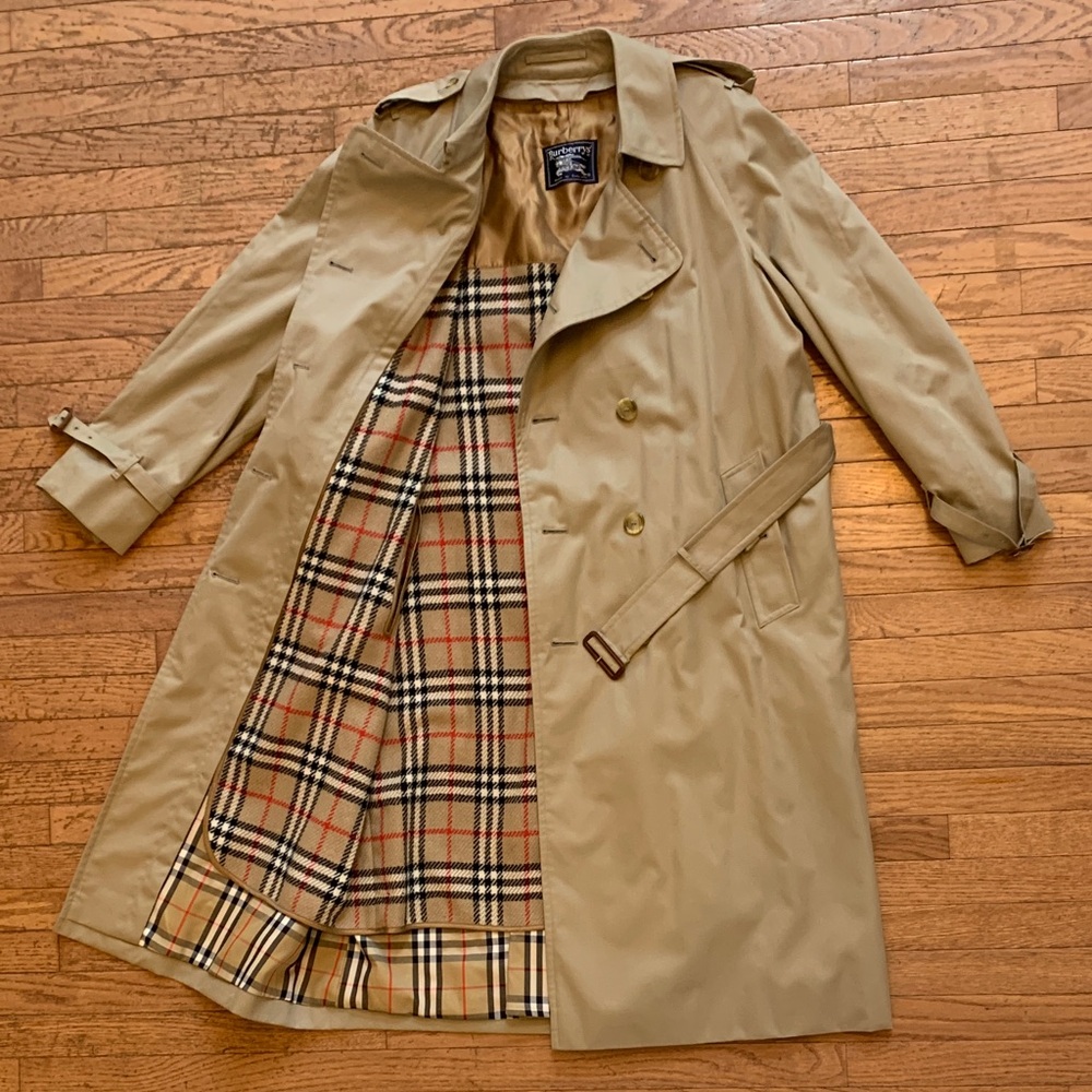 Burberry Tan Trench Coat with Removable Check Lining size 44 L Vintage 1980s